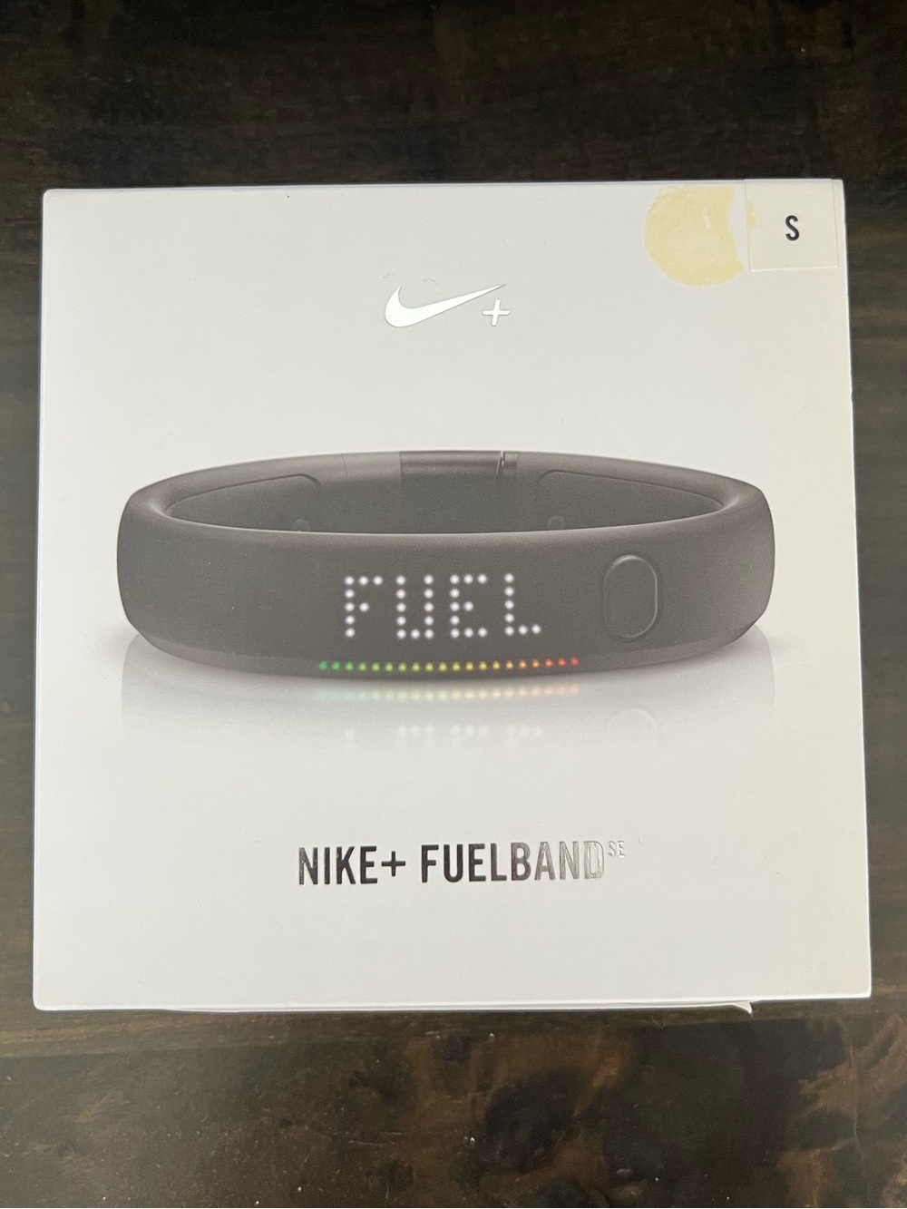 NWT Nike FuelBand SE Fitness Tracker - Black Size Small